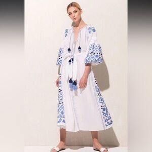 The Pearl Pagoda 100% Linen White Embroidered Long Sleeve Grecian Maxi Dress M